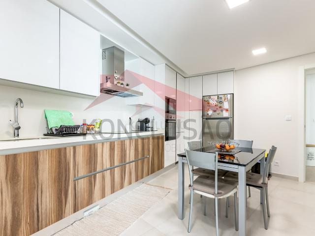 Apartamento venda em Cais de Vila Franca de Xira, Vila Franca de Xira
