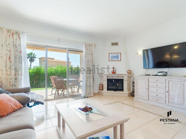 Apartamento venda em Estômbar, Faro