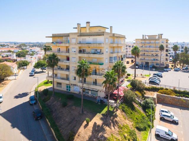 Apartamento venda em Mexilhoeira da Carregação, Estômbar e Parchal