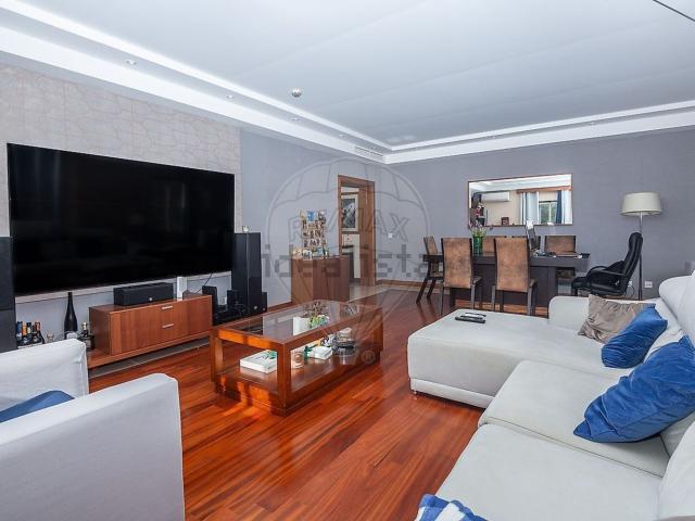 Apartamento venda em Mexilhoeira da Carregação, Parchal