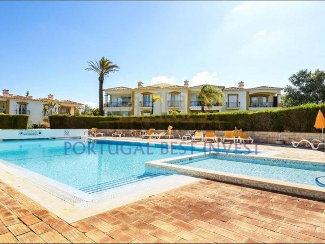 Apartamento venda em Estômbar, Faro