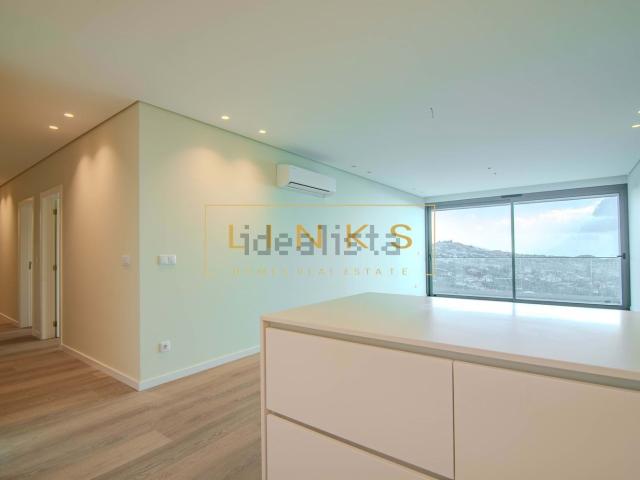 Apartamento venda em Estreito de Câmara de Lobos, Câmara De Lobos