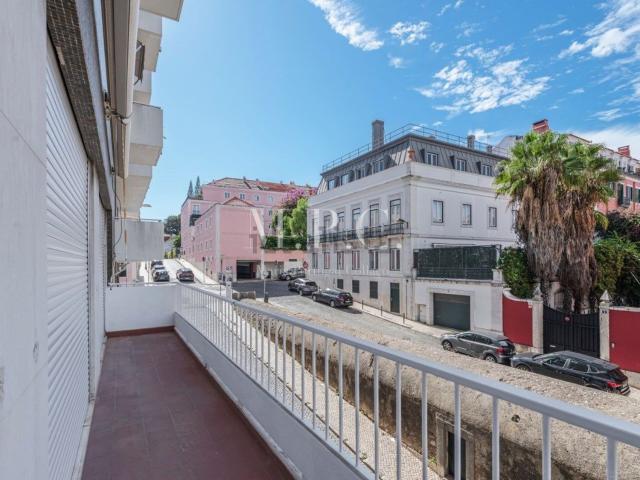 Duplex alugar em Estrela, Lisboa