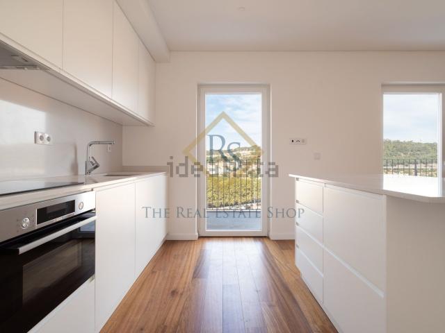 Apartamento alugar em Estrela, Lisboa