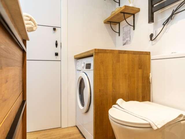 Estudio en alquiler en Madrid, Embajadores