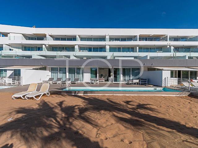 Apartamento en venta en Playas del Duque, Adeje