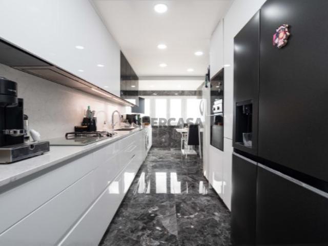 Casa venda em Casal da Mira, Amadora