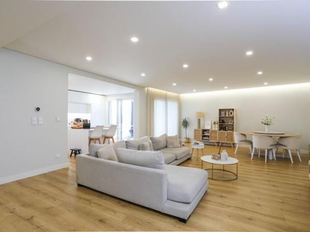 Apartamento venda em Laje, Oeiras