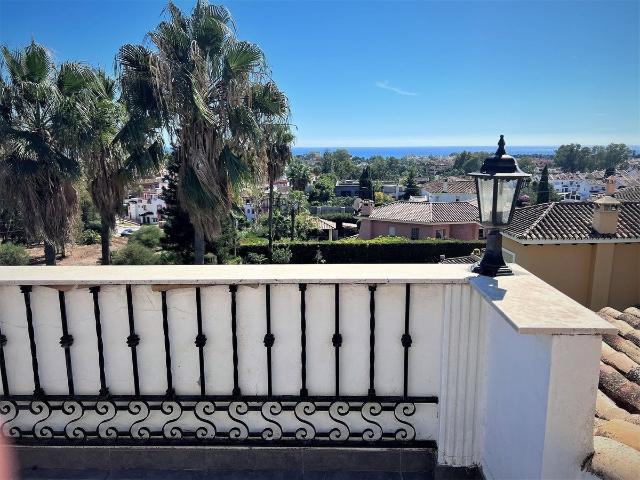 Apartamento en venta en Atalaya-Isdabe, Costa del Sol Occidental