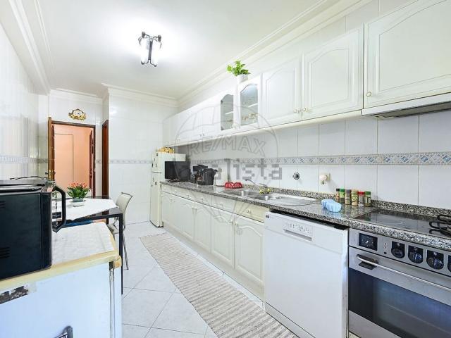 Apartamento venda em Silveirinhos, Gondomar