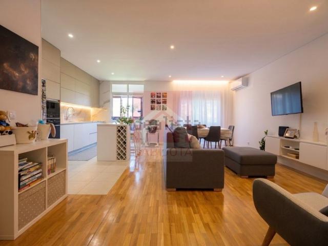 Apartamento venda em Gondomar, Porto