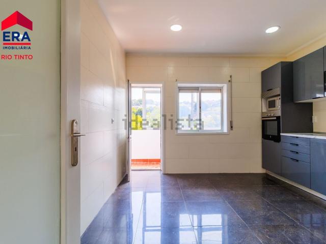 Apartamento venda em Coelheira, Gondomar