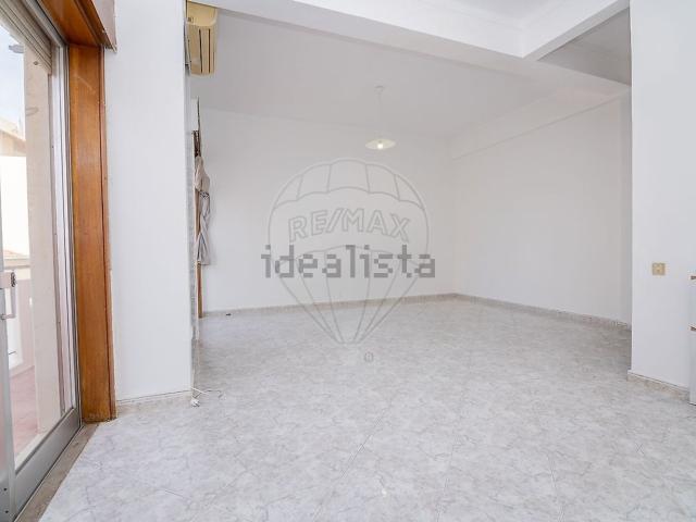 Apartamento venda em Faro