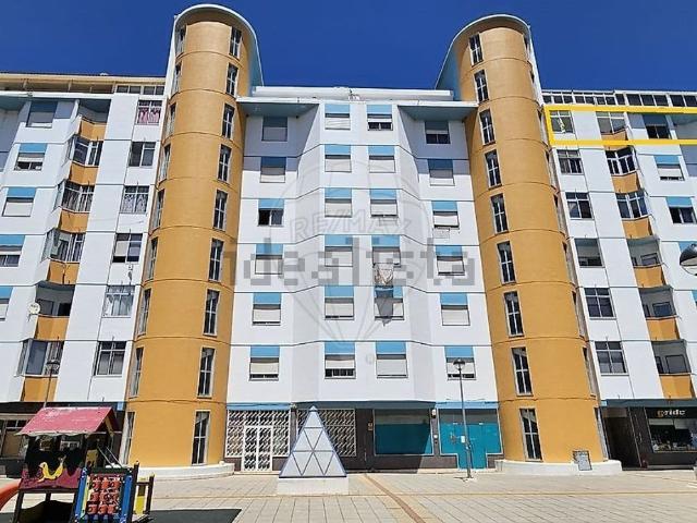 Apartamento venda em Faro