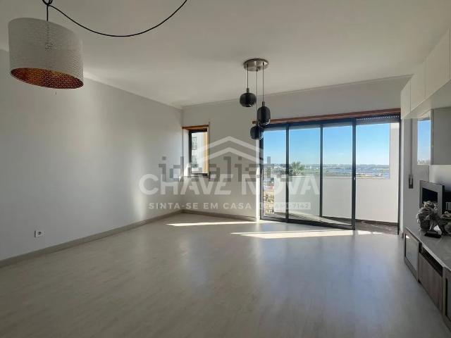 Apartamento venda em Faro