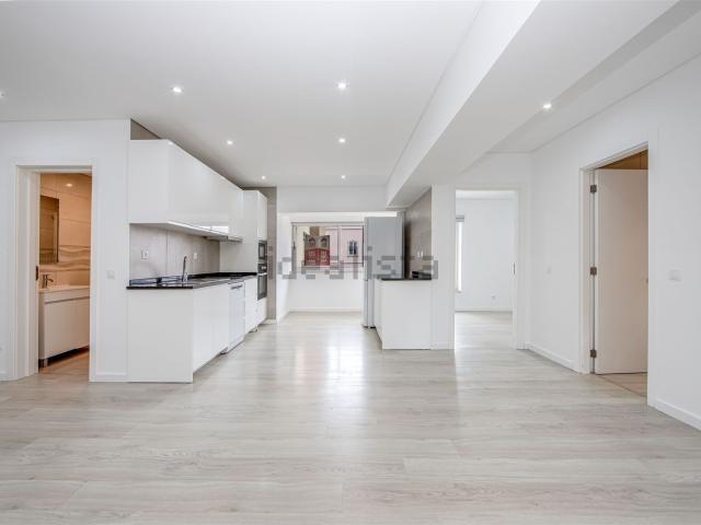 Apartamento venda em Faro
