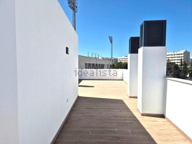 Casa venda em Faro (Sé e São Pedro), Faro