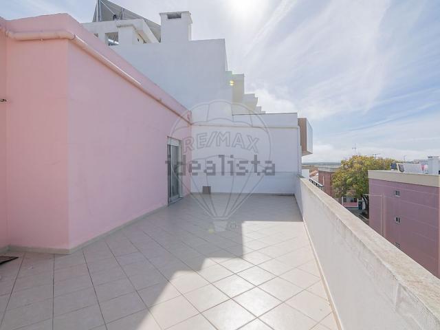 Apartamento venda em Faro