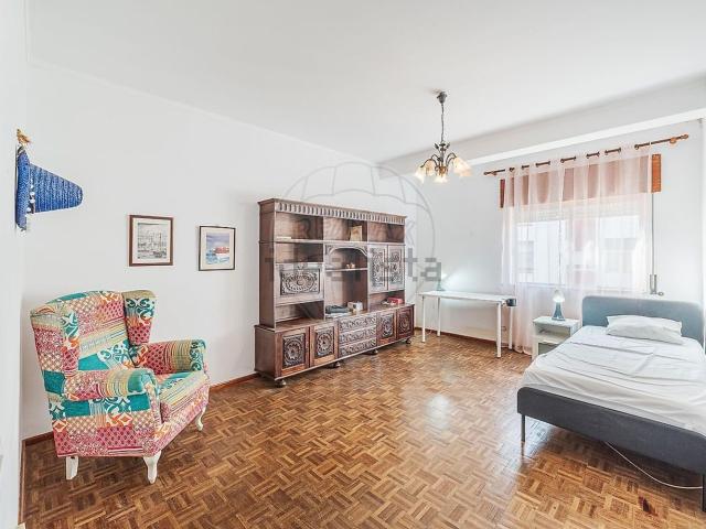 Apartamento venda em Faro (Sé e São Pedro), Faro