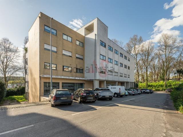 Duplex venda em Guimarães, Braga