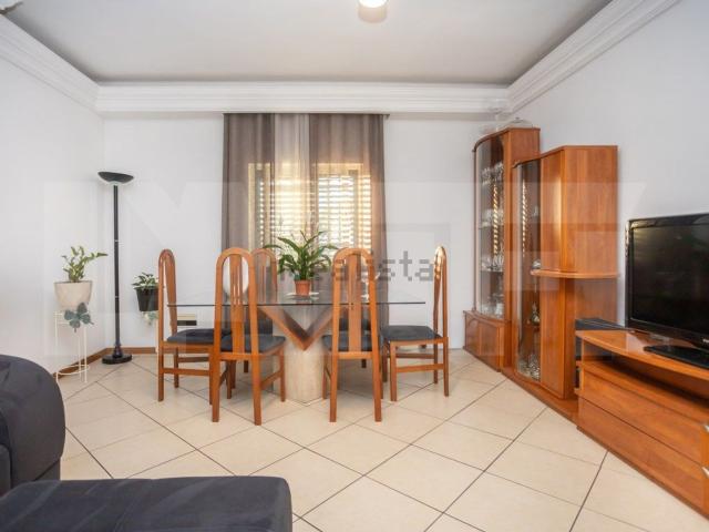 Apartamento venda em Fernão Ferro, Seixal