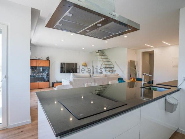 Duplex venda em Seixal, Setúbal