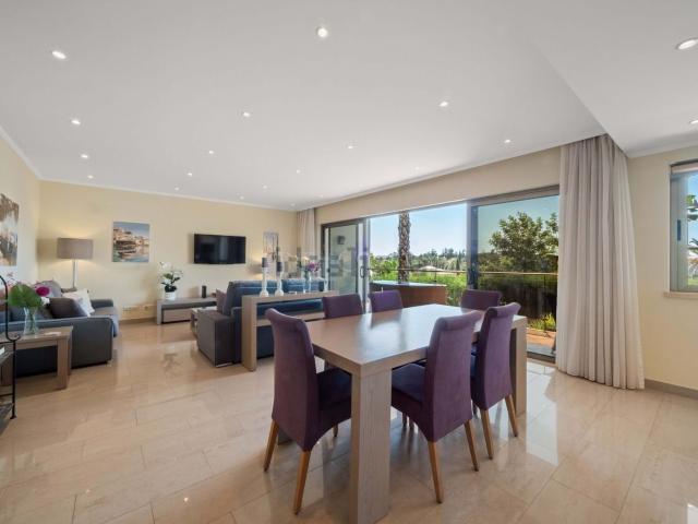 Apartamento venda em Ferragudo, Azinhaga