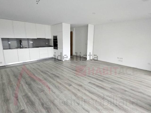 Apartamento alugar em Ferreiros e Gondizalves, Braga