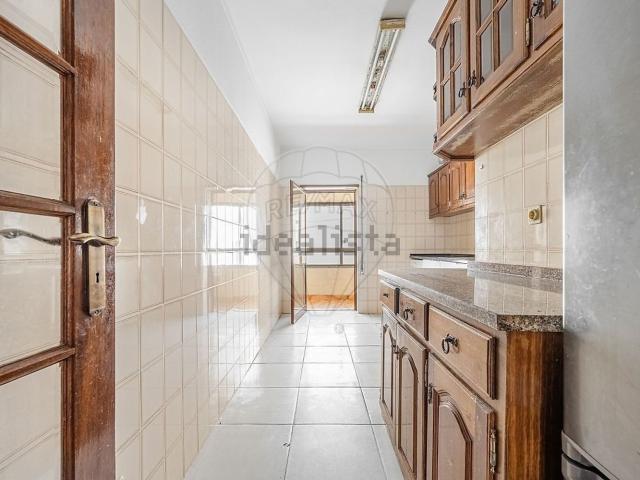 Apartamento venda em Ferreiros, Pinheiro