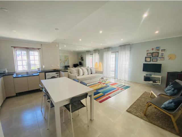 Apartamento alugar em Peniche, Leiria
