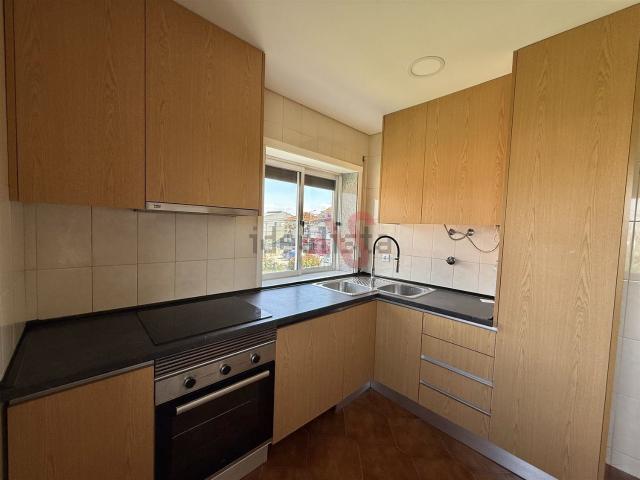 Apartamento alugar em Figueiró, Porto