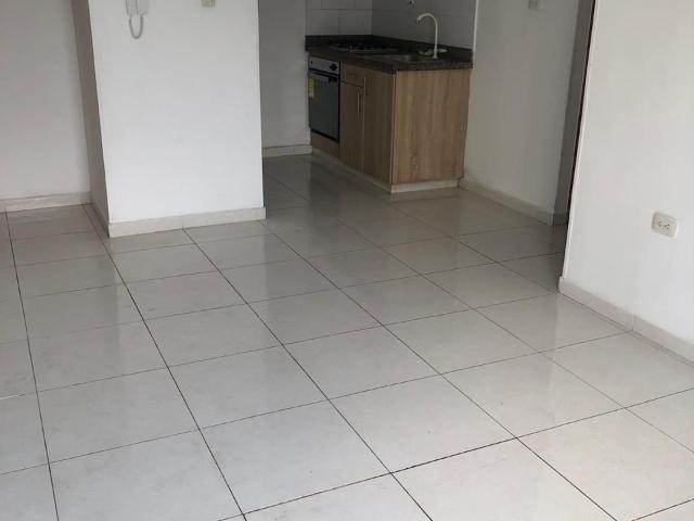 Apartamento en arriendo en Oriental, Los Patios