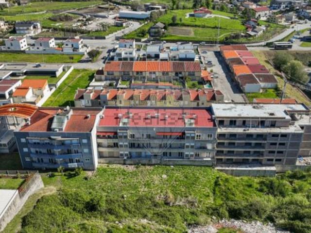 Apartamento venda em Póvoa De Lanhoso, Braga