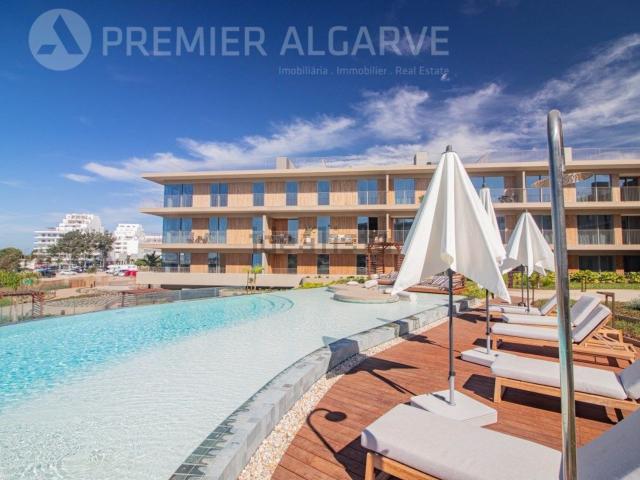 Apartamento alugar em Quarteira
