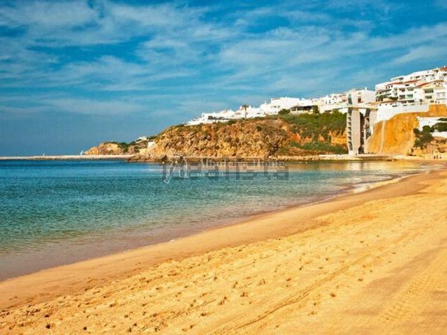 Casa venda em Albufeira e Olhos de Água, Albufeira