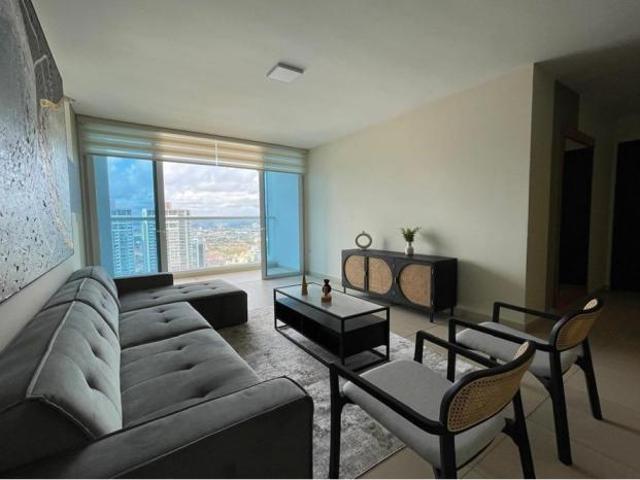 Apartamento full amoblado en venta en ph country club, san francisco