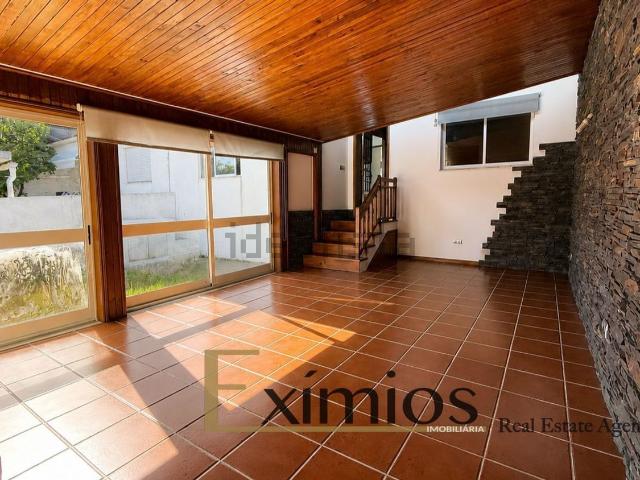 Apartamento venda em Galegos (Santa Maria), Arcozelo