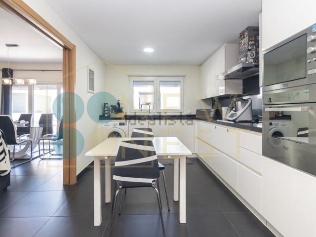 Apartamento venda em Quinta da Amizade, Setúbal