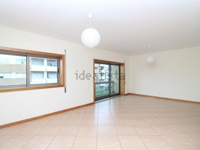 Apartamento alugar em Bitarães, Porto
