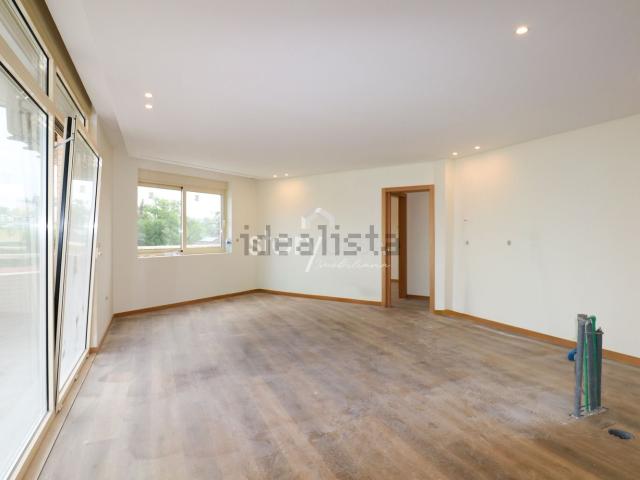 Apartamento venda em Ponta do Campo, Guimarães