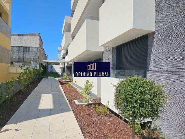 Apartamento alugar em Valadares