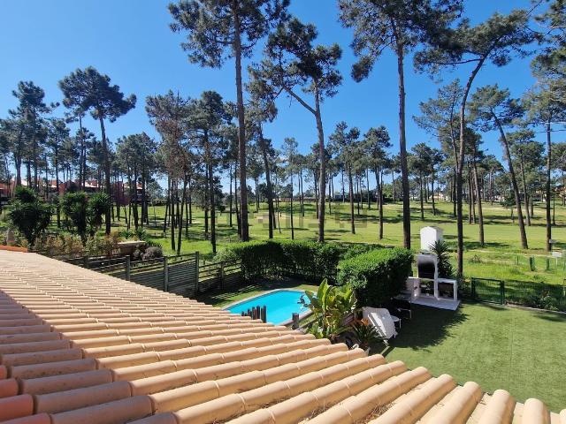 Apartamento venda em Almada, Setúbal