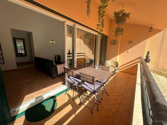 Apartamento alugar em Herdade da Aroeira, Almada