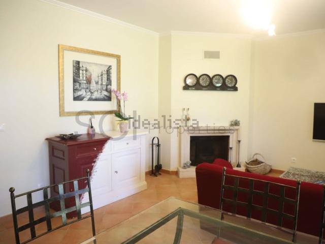 Apartamento alugar em Herdade da Aroeira, Almada