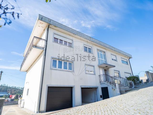Apartamento venda em Felgueiras, Idães