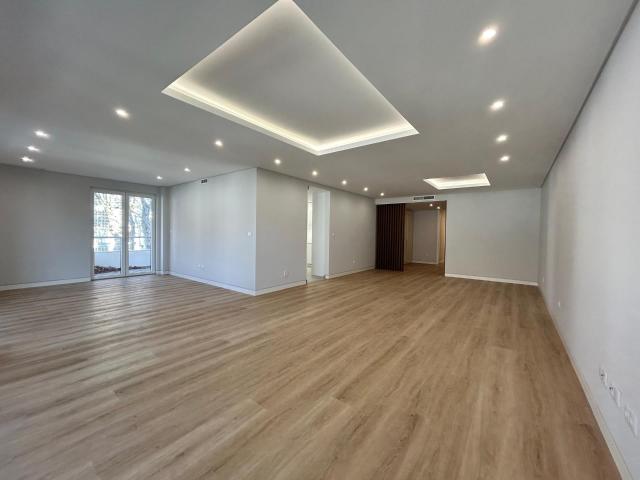 Apartamento venda em Carcavelos, Cascais