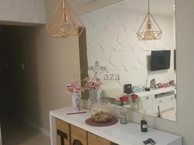 Apartamento venda em Região Imediata de São José dos Campos, Região Metropolitana do Vale do Paraíba e Litoral Norte