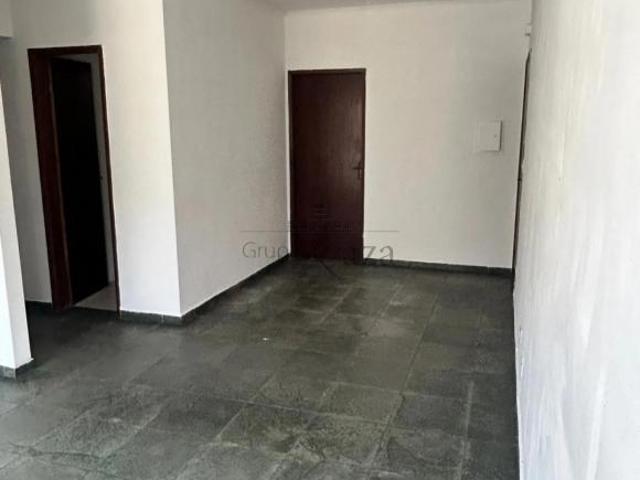 Apartamento venda em Região Imediata de São José dos Campos, Região Metropolitana do Vale do Paraíba e Litoral Norte