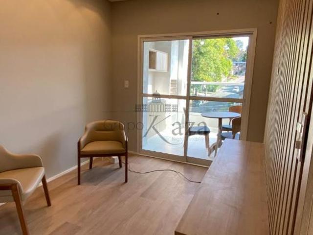 Apartamento venda em Região Imediata de São José dos Campos, Região Metropolitana do Vale do Paraíba e Litoral Norte