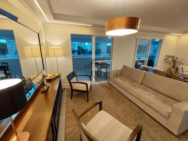 Apartamento venda em Região Imediata de São José dos Campos, Região Metropolitana do Vale do Paraíba e Litoral Norte